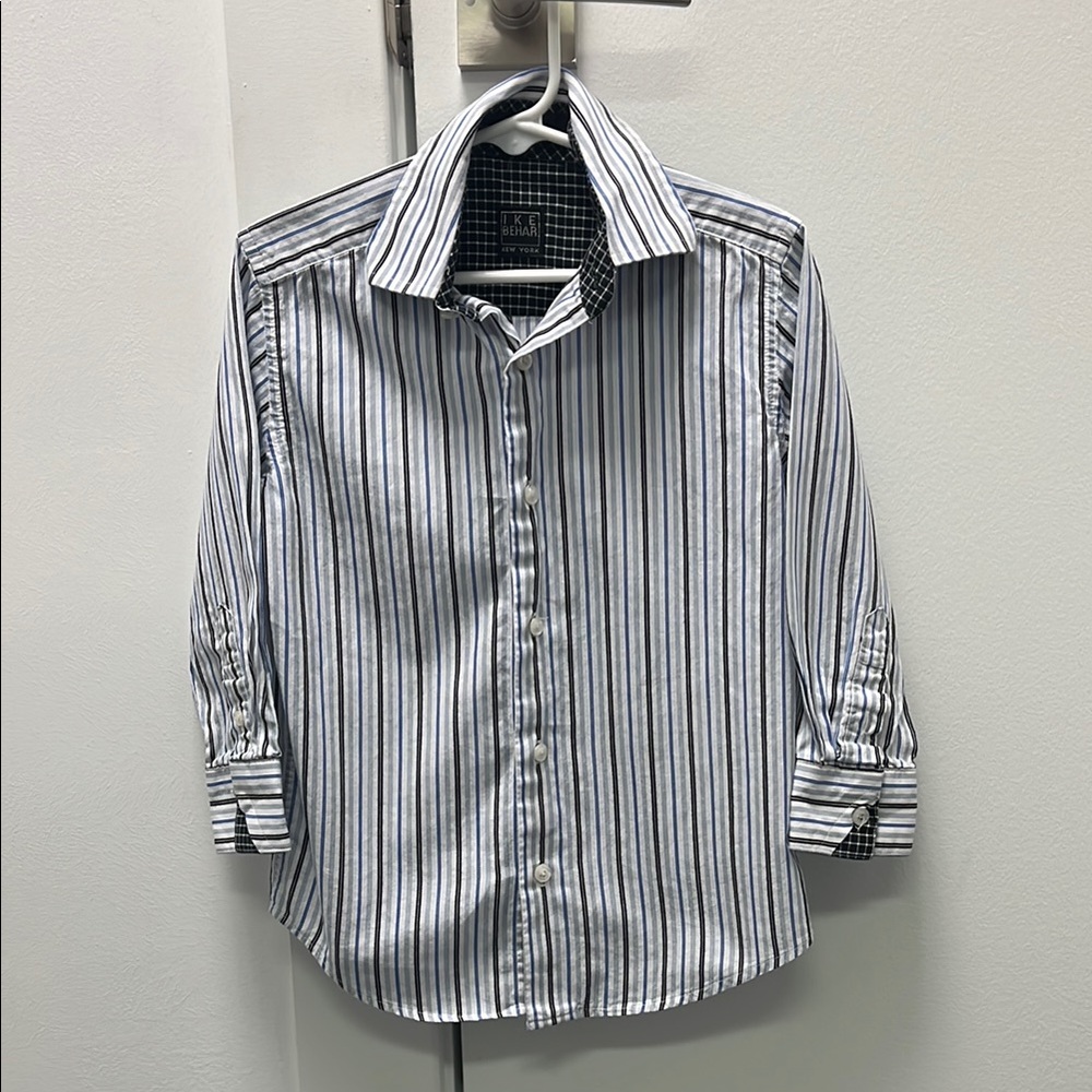 Ike Behar Boys Blue striped button down dress shirt size 4